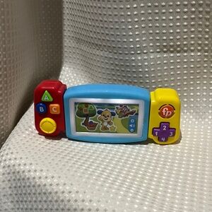 Fisher-Price Laugh & Learn Twist & Learn Gamer